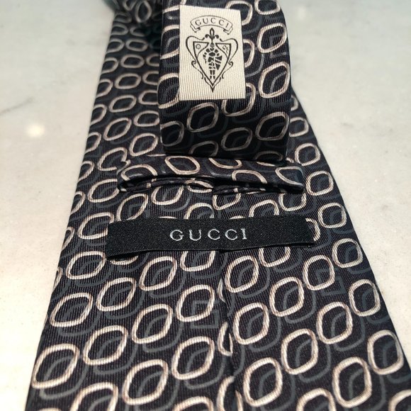 Gucci Vintage Tie - Picture 2 of 3